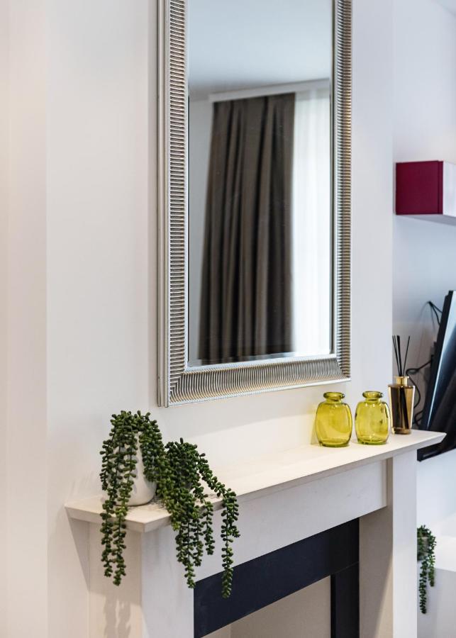 Modern Mayfair Apartments Londen Buitenkant foto