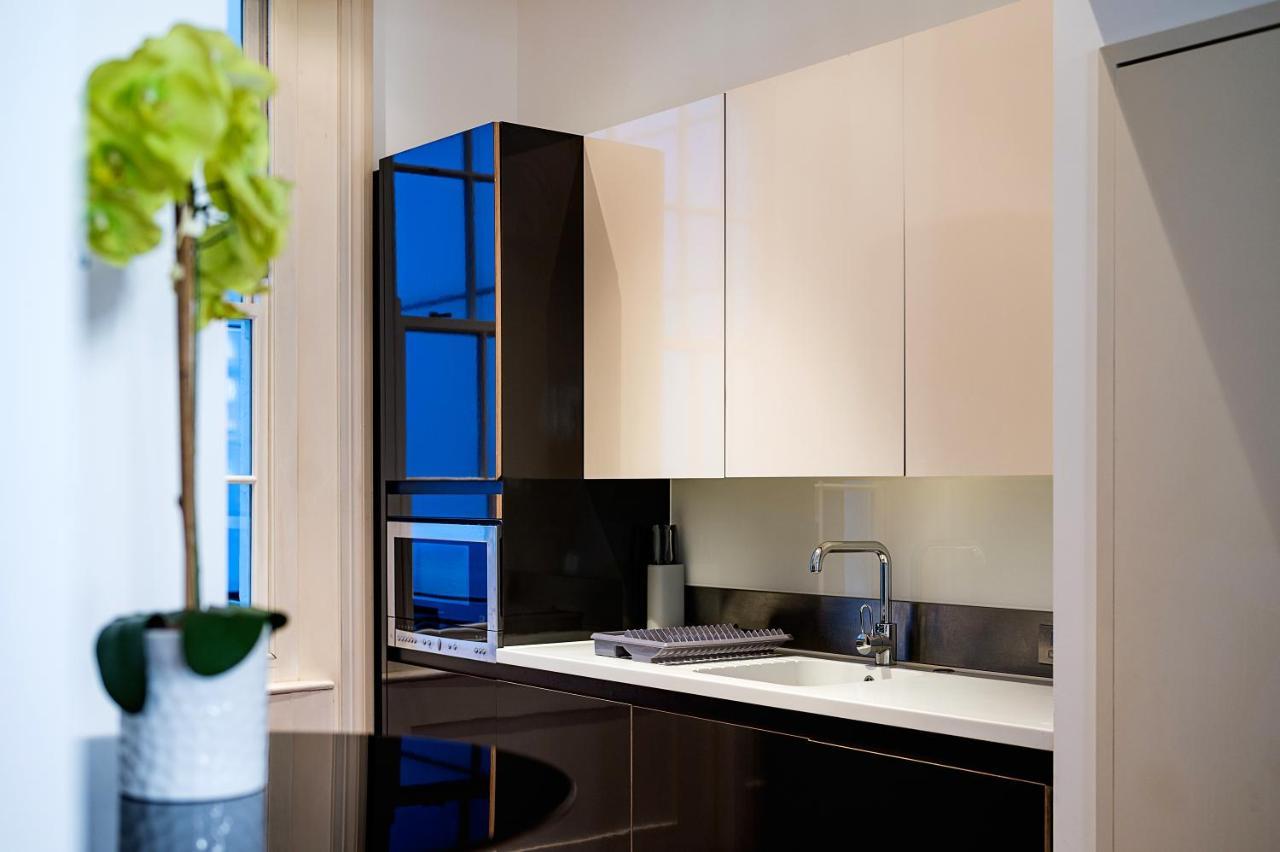 Modern Mayfair Apartments Londen Buitenkant foto